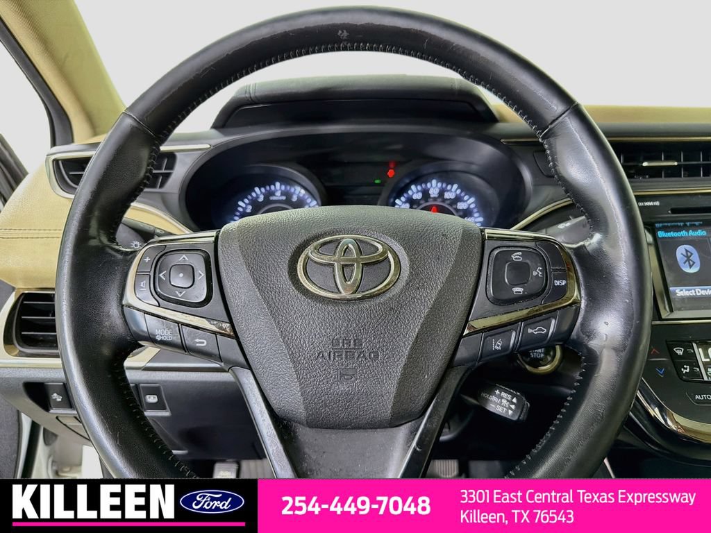 Used 2018 Toyota Avalon Limited w/ Carpet Mat Package FWD image 11