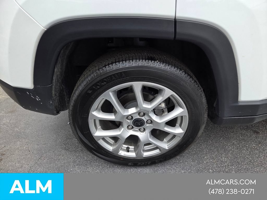 Used 2025 Jeep Compass Limited AWD/4WD image 14
