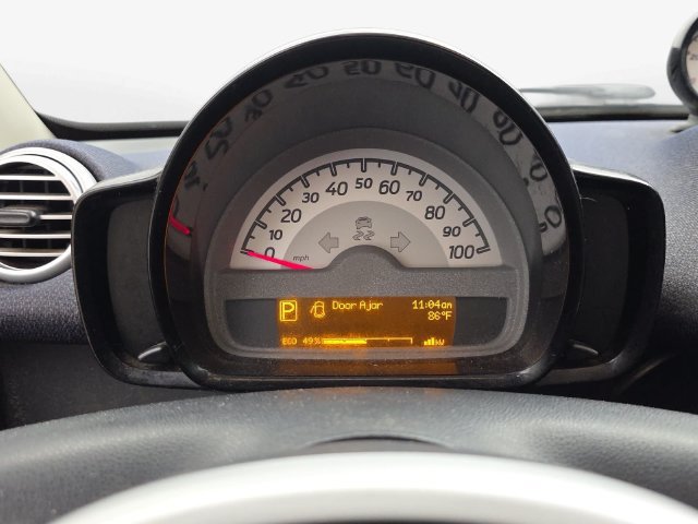 Used 2015 smart fortwo electric drive RWD image 20