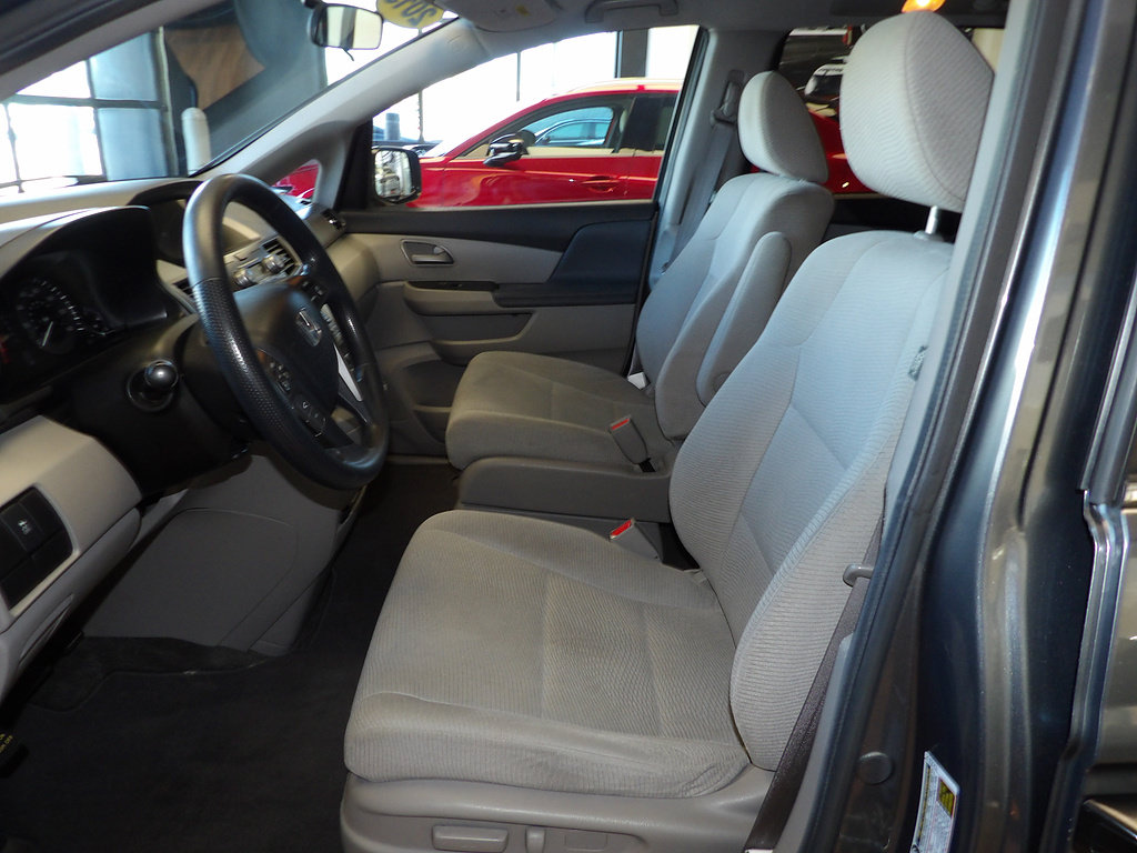 Used 2013 Honda Odyssey LX image 26