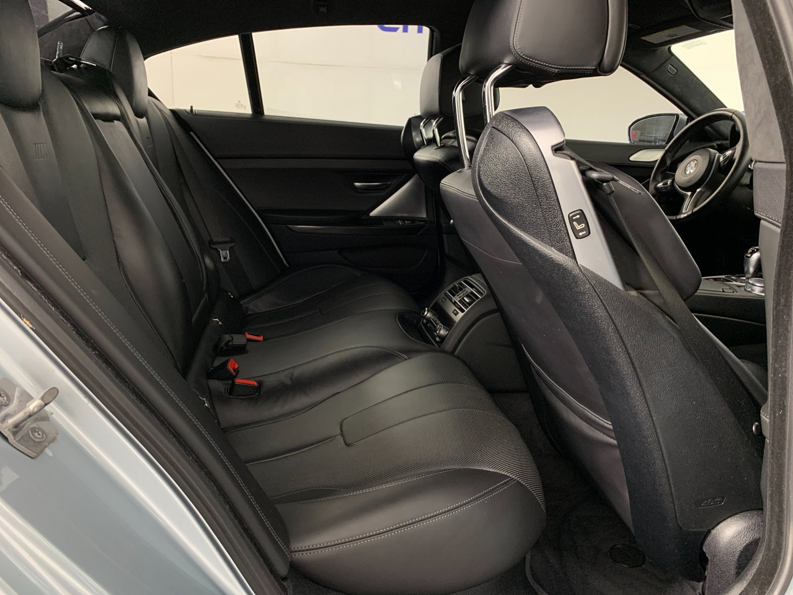Used 2019 BMW M6 Gran Coupe w/ Competition Package RWD image 36