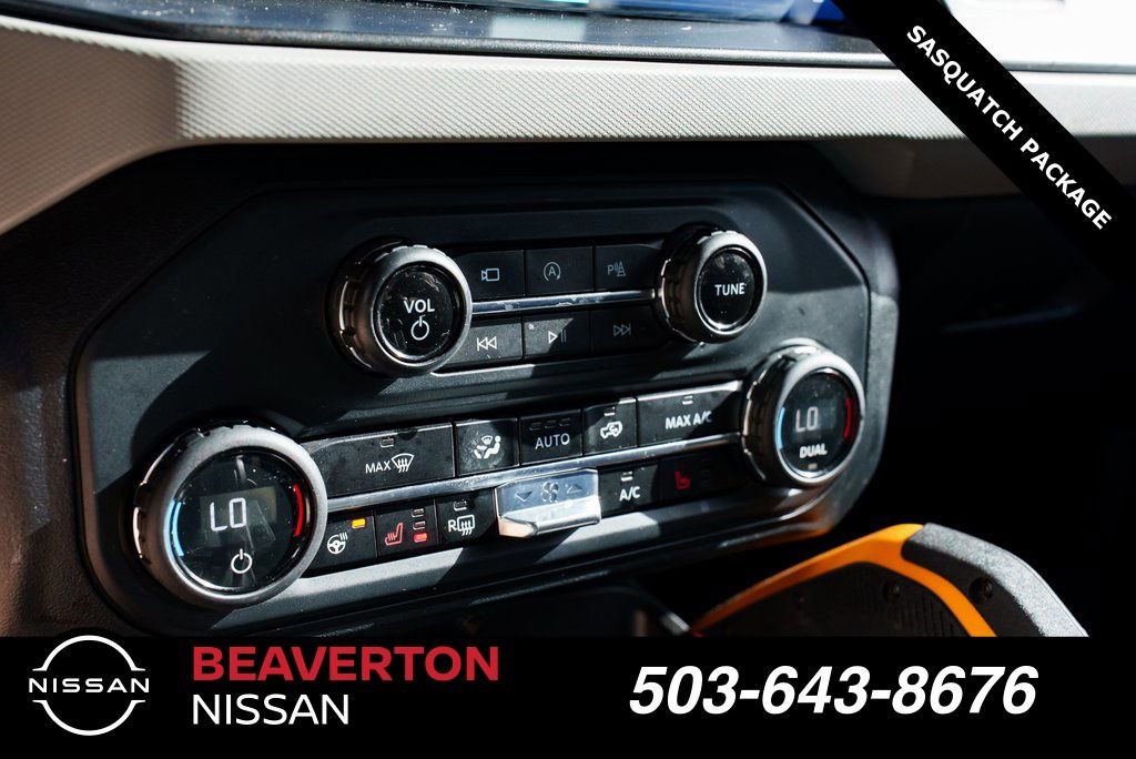 Used 2021 Ford Bronco Badlands image 15