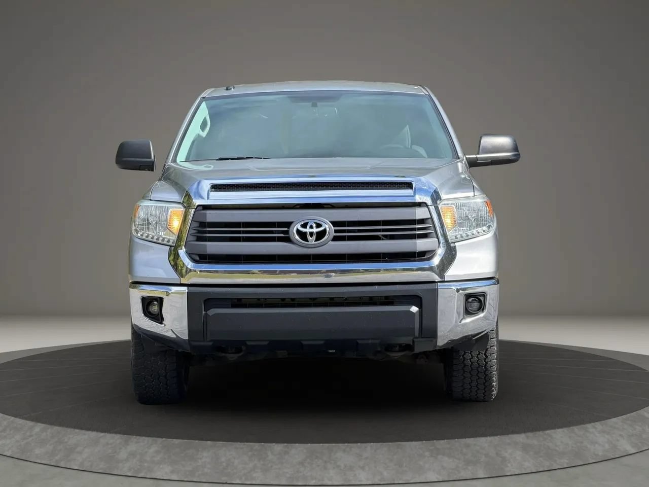 Used 2014 Toyota Tundra SR5 w/ TRD Off Road Package AWD/4WD image 2