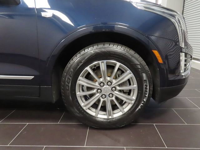 Used 2017 Cadillac XT5 Luxury w/ Driver Awareness Package image 17