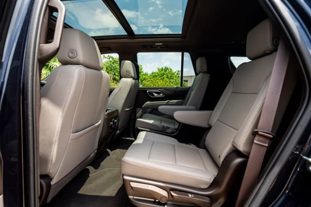 Used 2023 Chevrolet Tahoe Z71 w/ Luxury Package AWD/4WD image 9