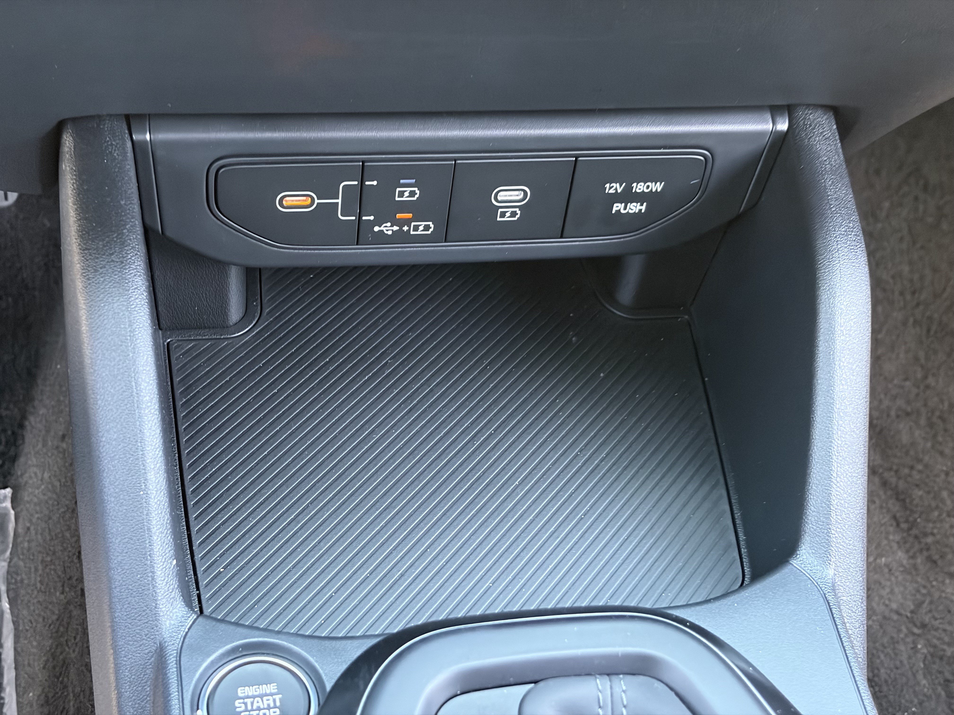 New 2026 Kia K4 FWD image 27