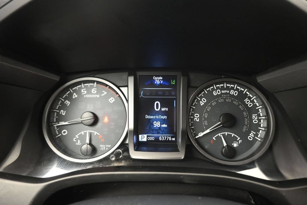 Used 2019 Toyota Tacoma TRD Off-Road AWD/4WD image 15