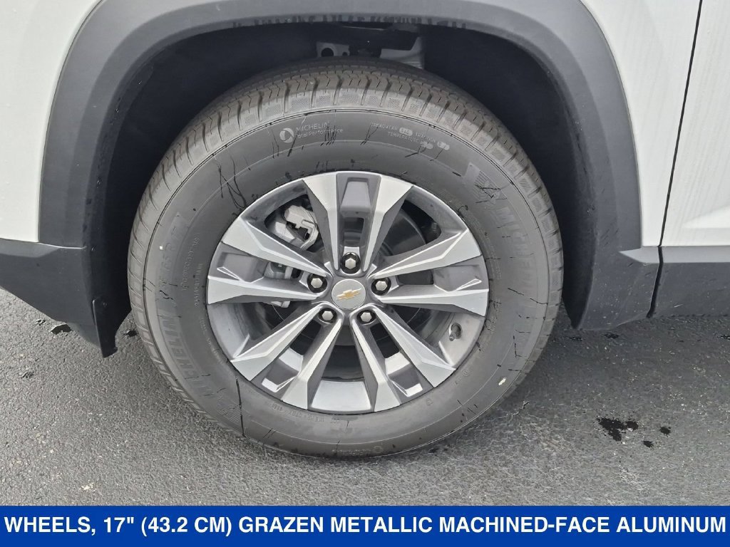 New 2026 Chevrolet Equinox LT w/ Safety and Technology Package AWD/4WD image 9