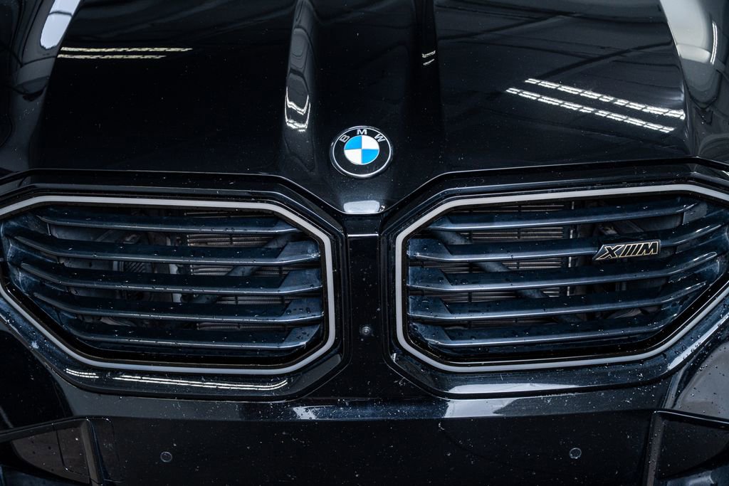 Used 2023 BMW XM AWD/4WD image 16