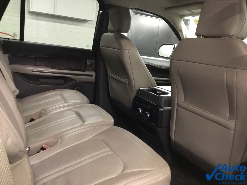 Used 2019 Ford Expedition Limited w/ Equipment Group 301A image 28