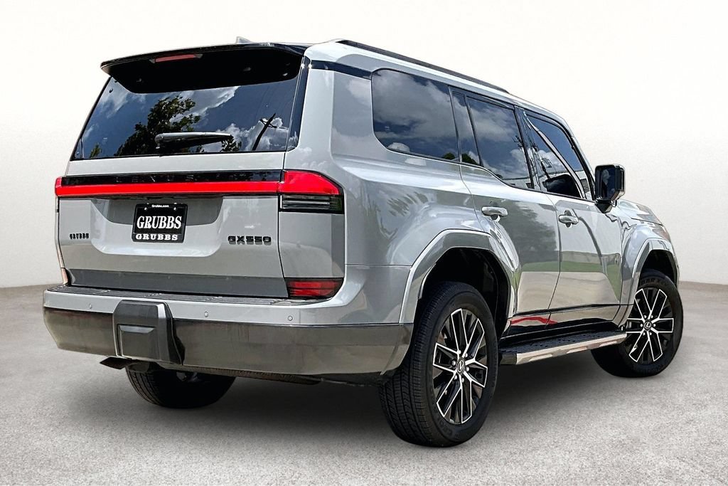 Used 2026 Lexus GX 550 w/ Accessory Package (2T) AWD/4WD image 2