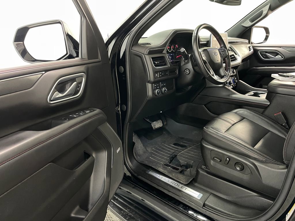 Certified 2021 Chevrolet Suburban RST w/ Luxury Package image 28