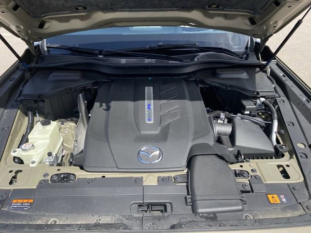 Certified 2025 MAZDA CX-70 Plug-In Hybrid w/ Premium Plus AWD/4WD image 29