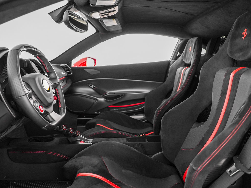 Used 2019 Ferrari 488 Pista Coupe RWD image 15