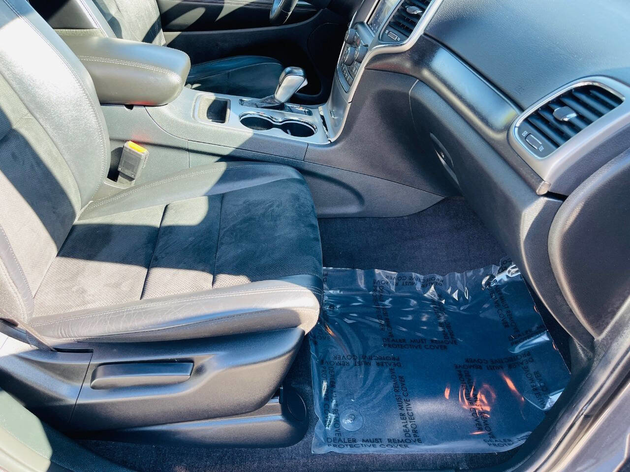 Used 2018 Jeep Grand Cherokee Altitude image 36