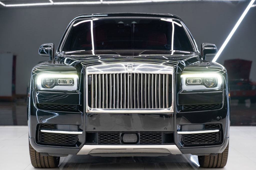Used 2019 Rolls-Royce Cullinan AWD/4WD image 2
