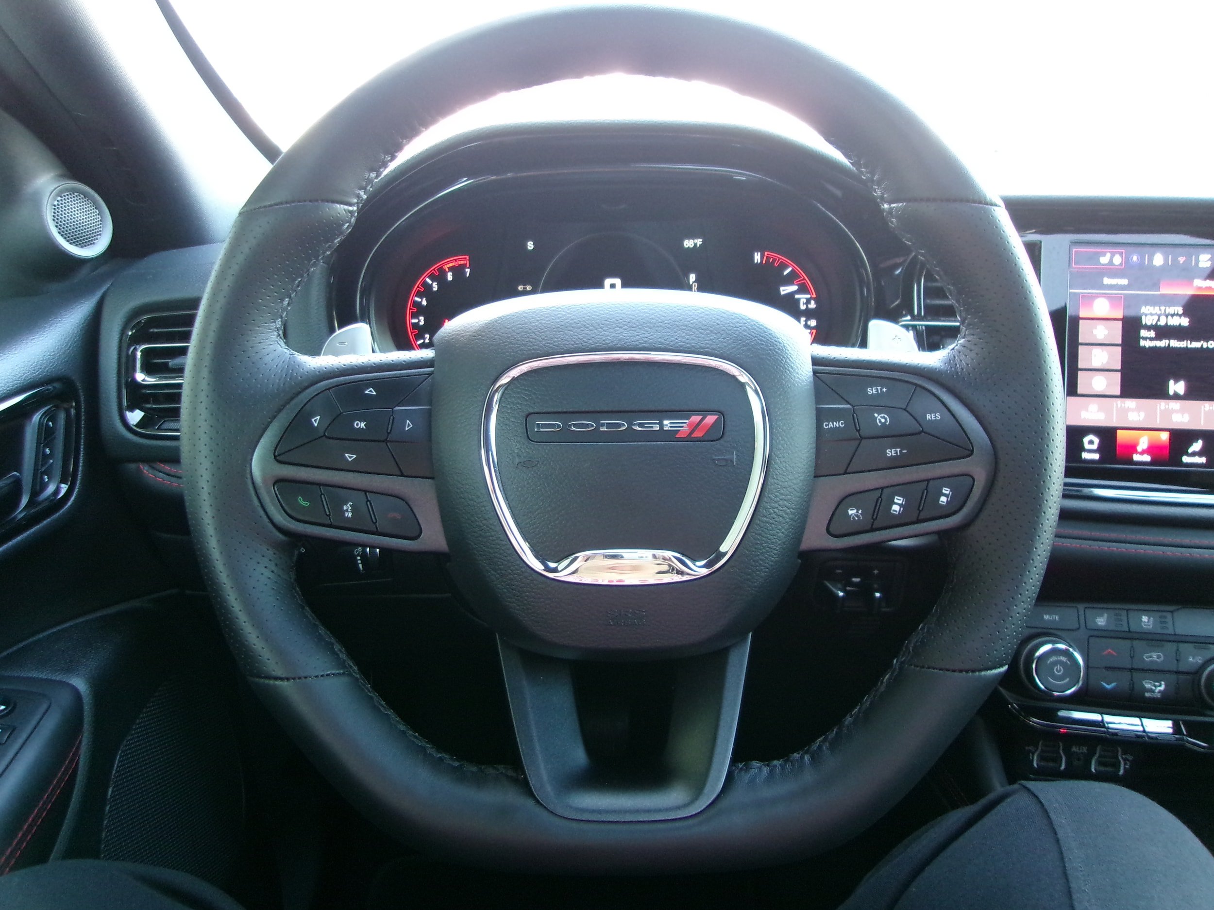 Used 2025 Dodge Durango R/T AWD/4WD image 9
