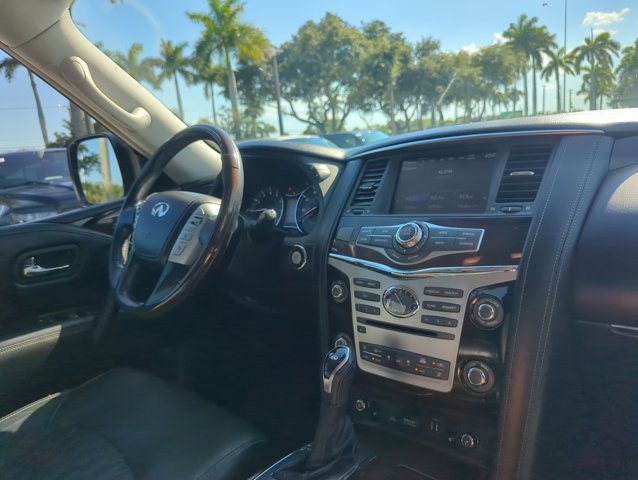 Used 2018 INFINITI QX80 2WD w/ Deluxe Technology Package image 28