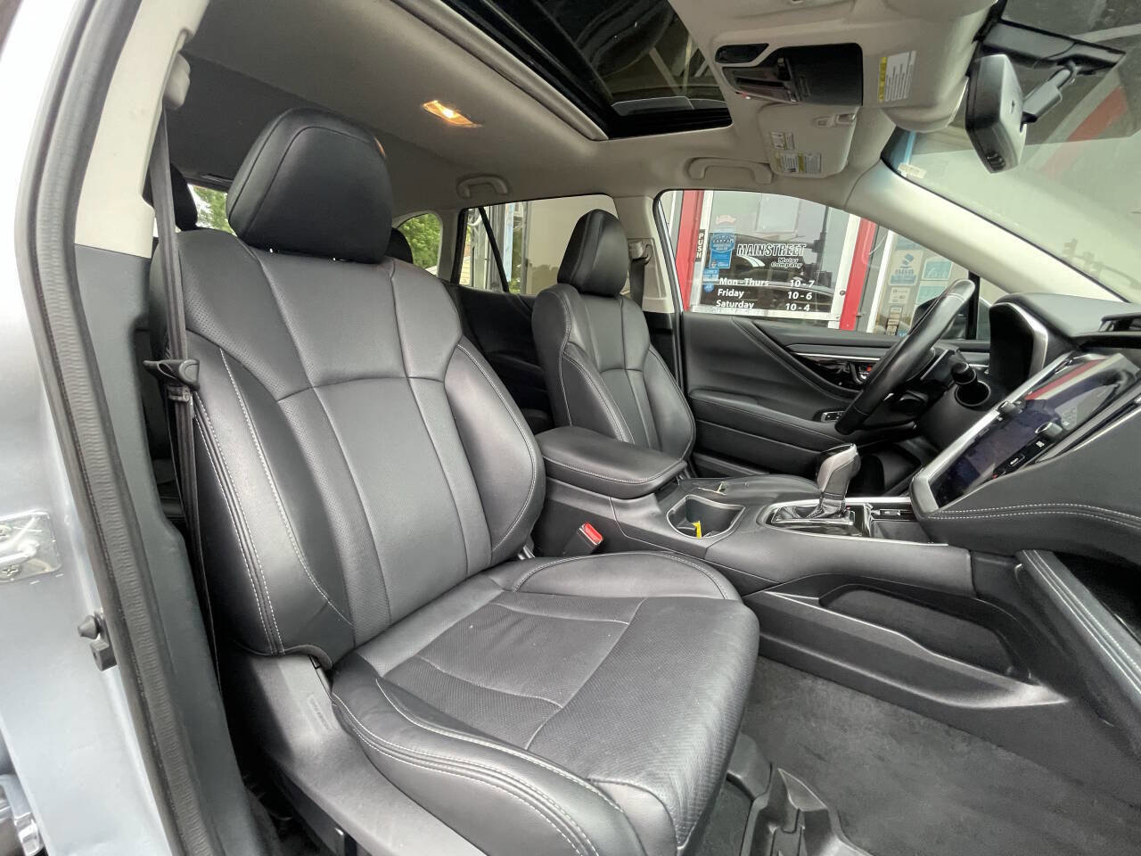 Used 2022 Subaru Outback Limited AWD/4WD image 16