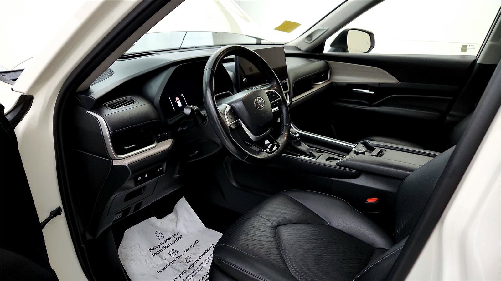 Used 2024 Toyota Grand Highlander Platinum image 14