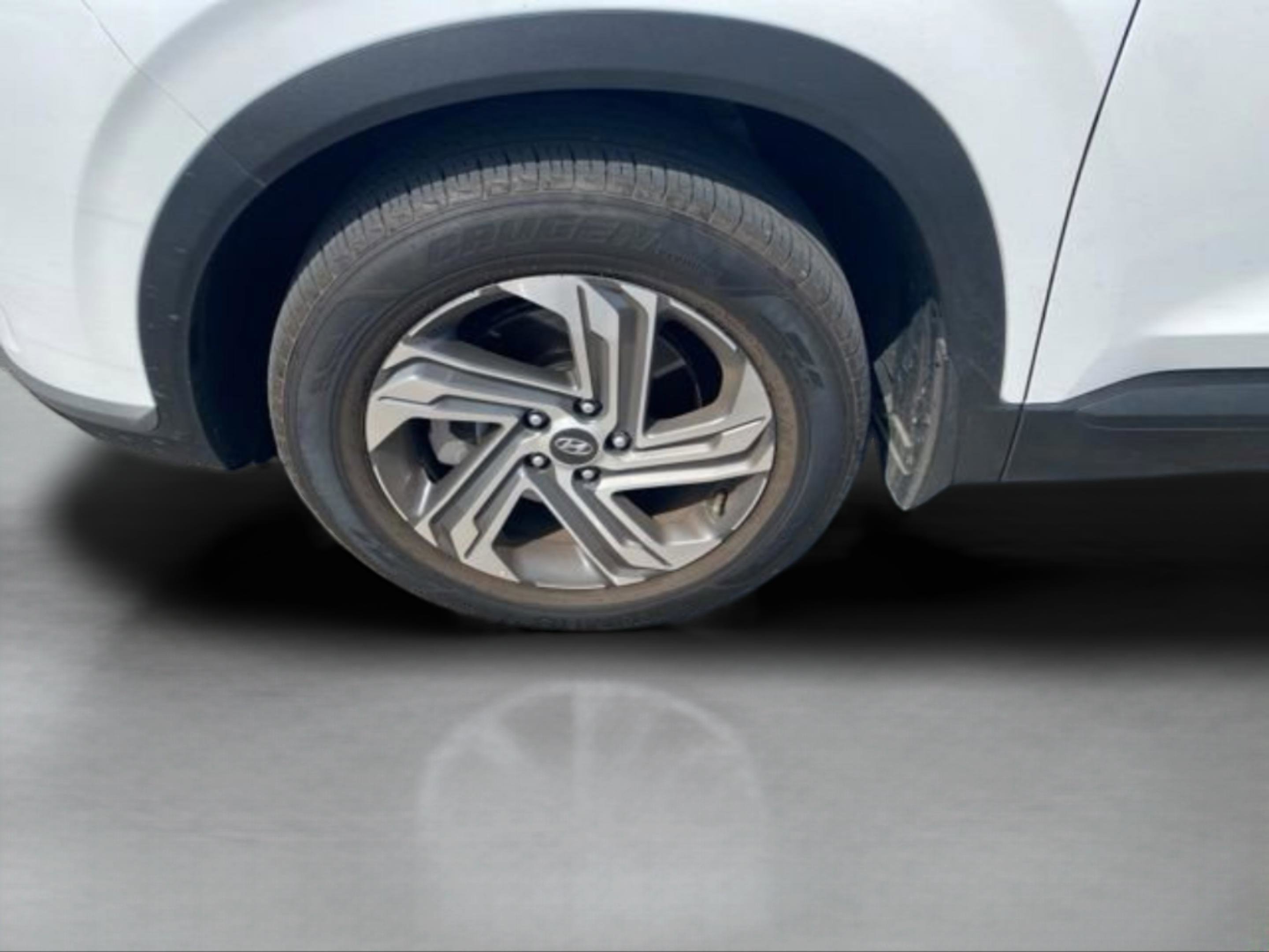 Used 2023 Hyundai Santa Fe SEL image 35