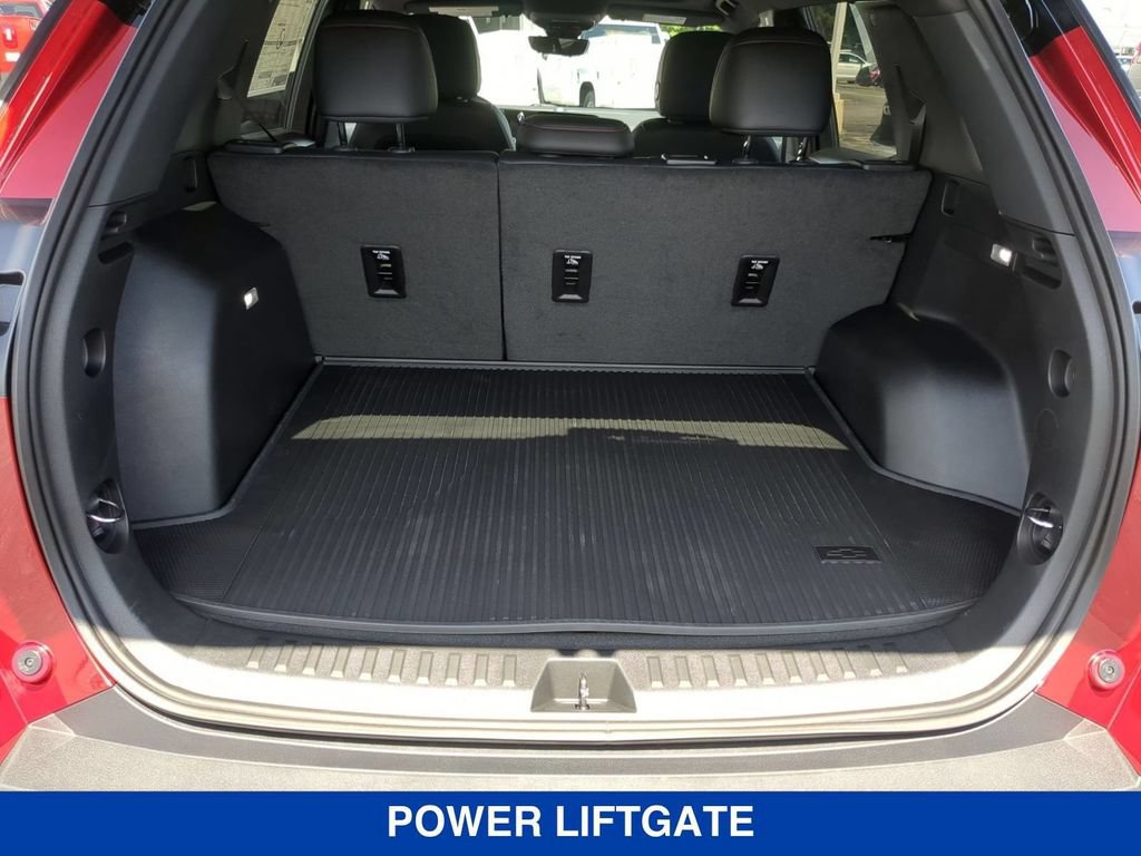 New 2026 Chevrolet Equinox RS w/ Convenience Package III AWD/4WD image 5