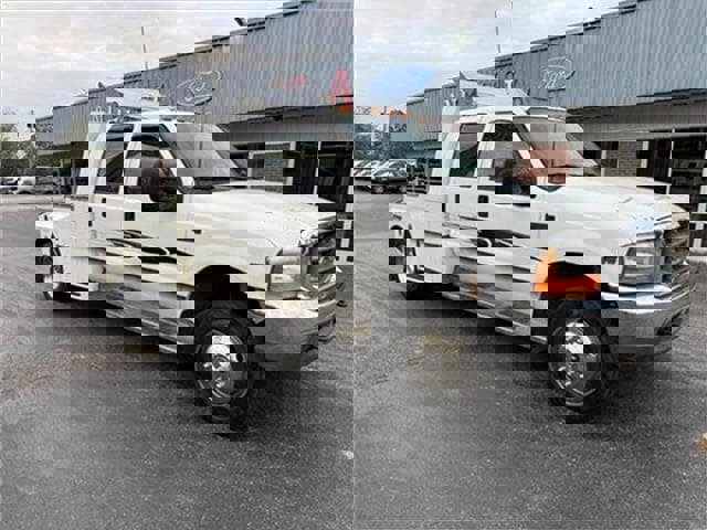 Used 2001 Ford F550 2WD Crew Cab Super Duty image 37