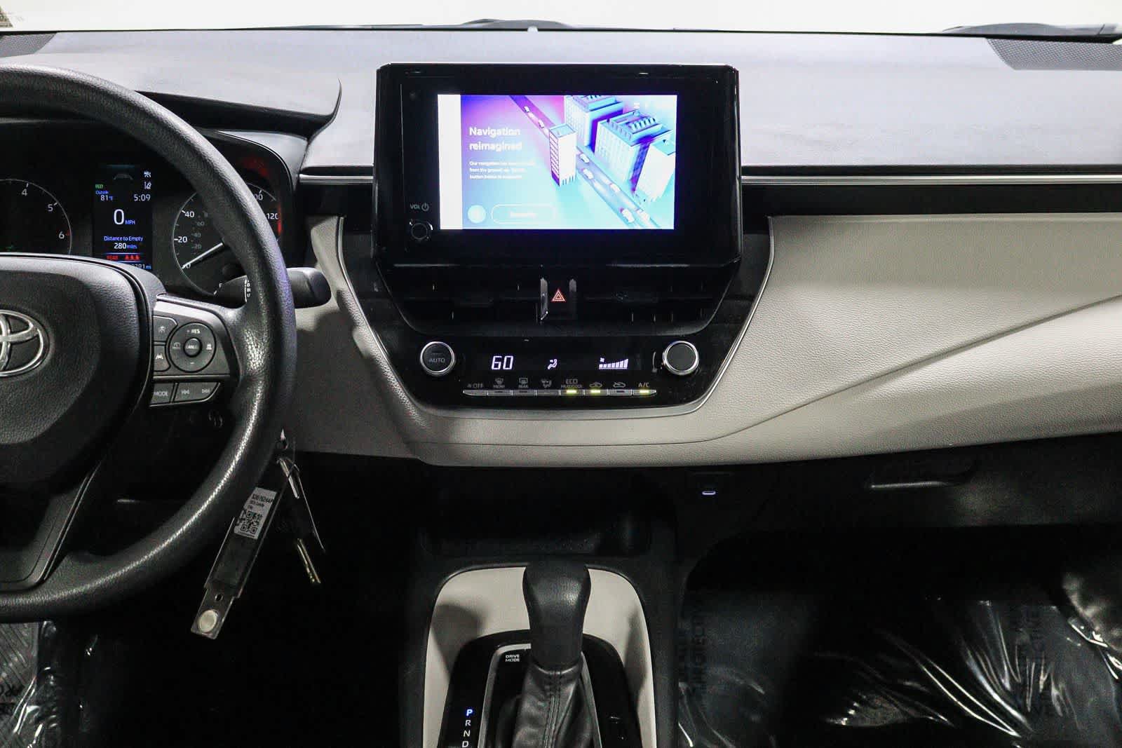 Certified 2025 Toyota Corolla LE FWD image 15