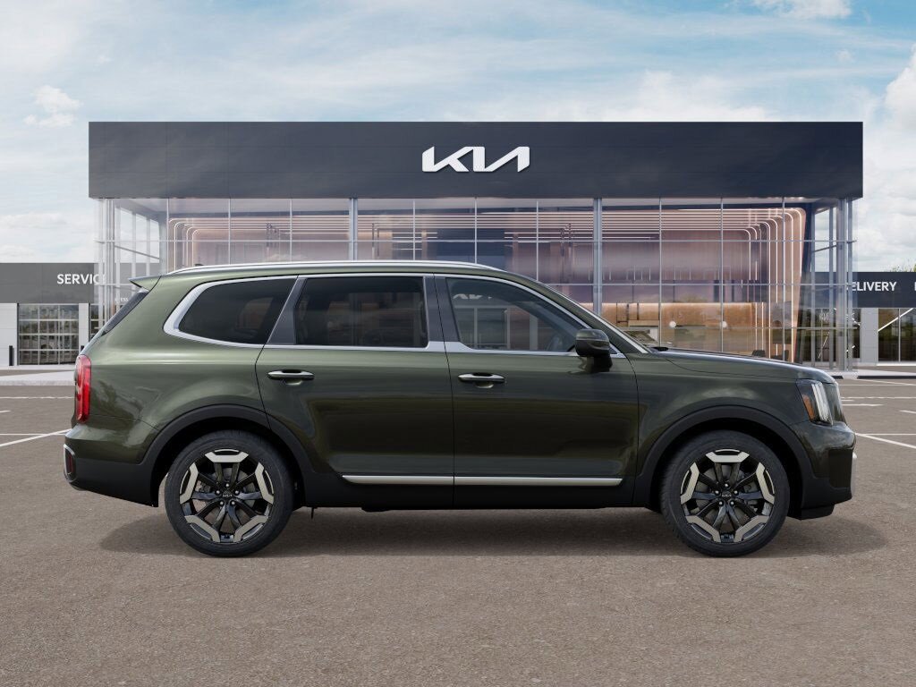 New 2025 Kia Telluride S image 7