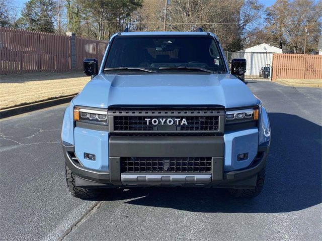 Used 2025 Toyota Land Cruiser video 2