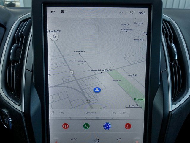 Used 2024 Ford Edge SEL w/ Convenience Package image 20