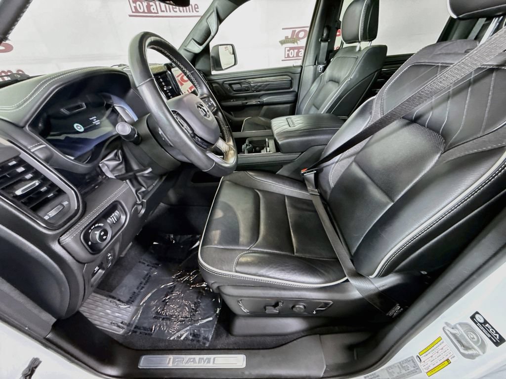 Used 2025 RAM 1500 Limited AWD/4WD image 29