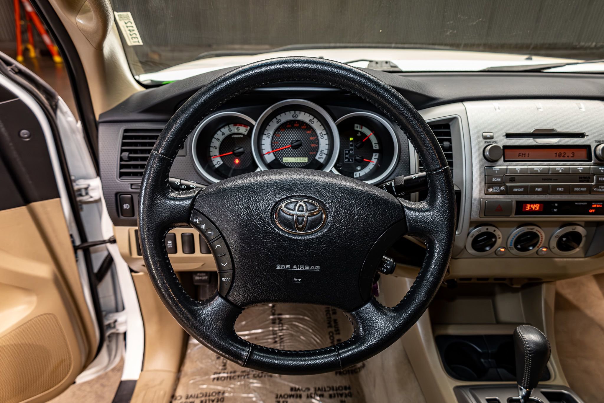 Used 2011 Toyota Tacoma PreRunner w/ SR5 Pkg #2 image 15