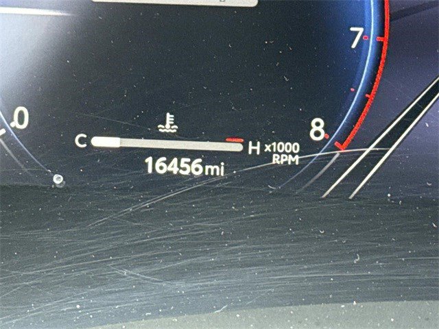 Used 2023 Toyota Highlander Limited image 29