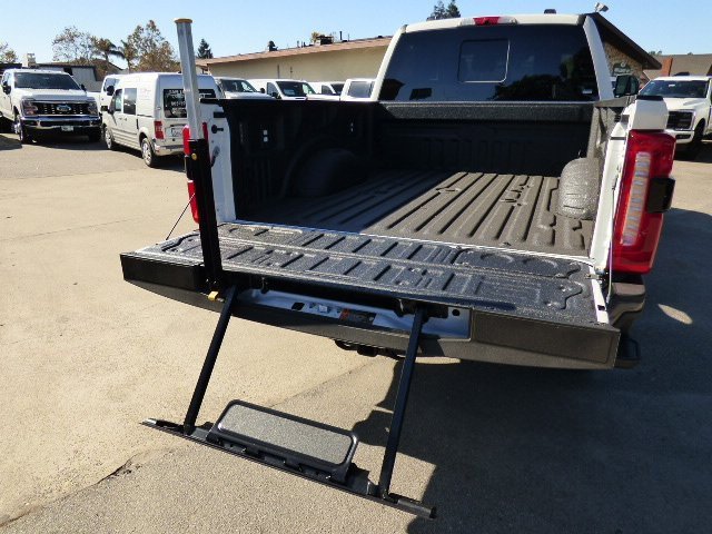 New 2026 Ford F250 King Ranch w/ Tremor Off-Road Package image 21