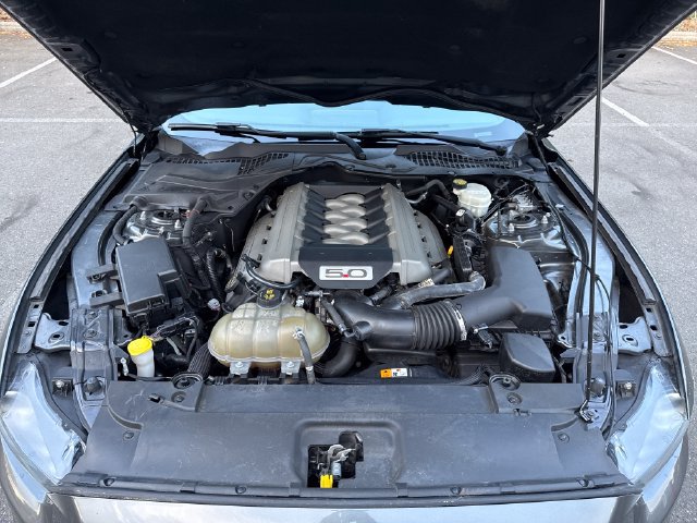 Used 2016 Ford Mustang GT RWD image 27