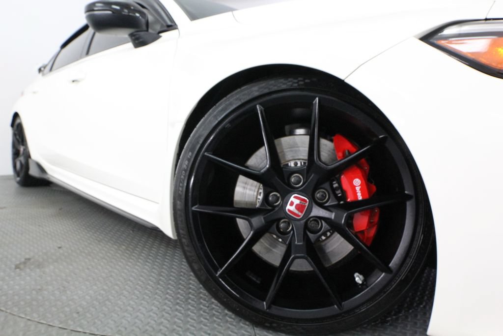 Used 2025 Honda Civic Type R image 18