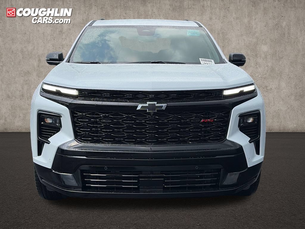 New 2027 Chevrolet Traverse RS w/ LPO, Floor Liner Package AWD/4WD image 2