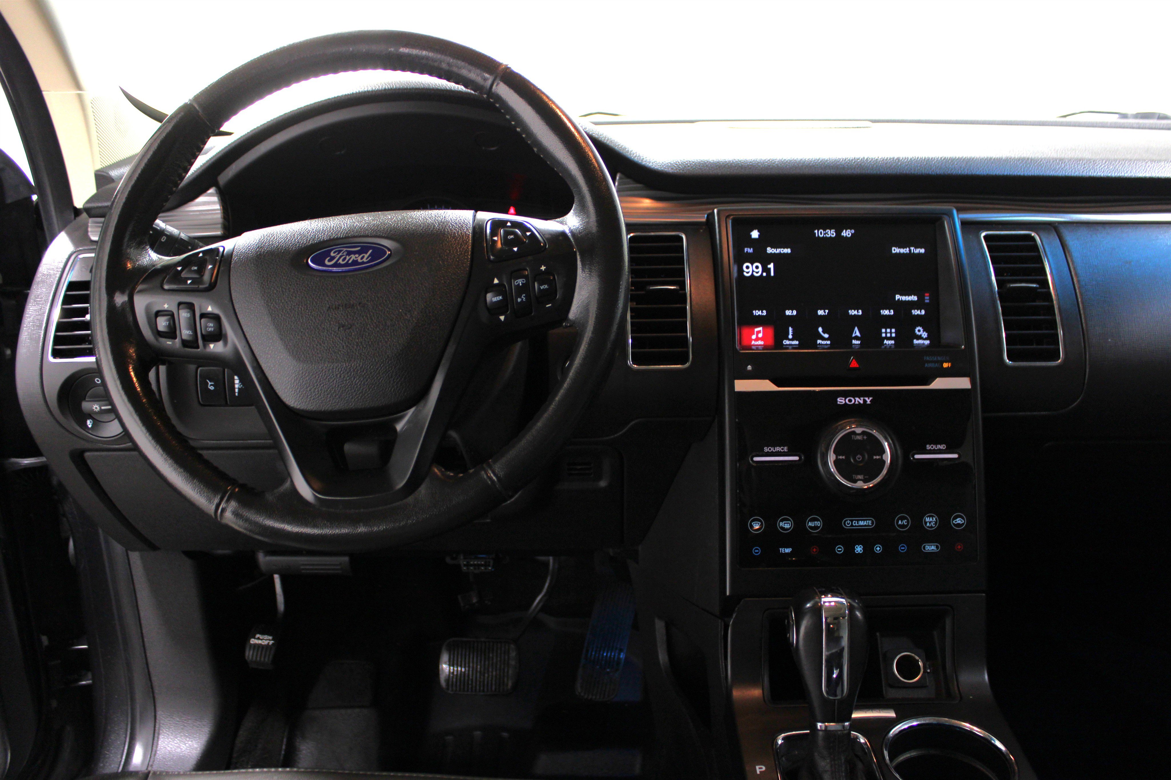 Used 2017 Ford Flex Limited w/ Limited Appearance Package image 2