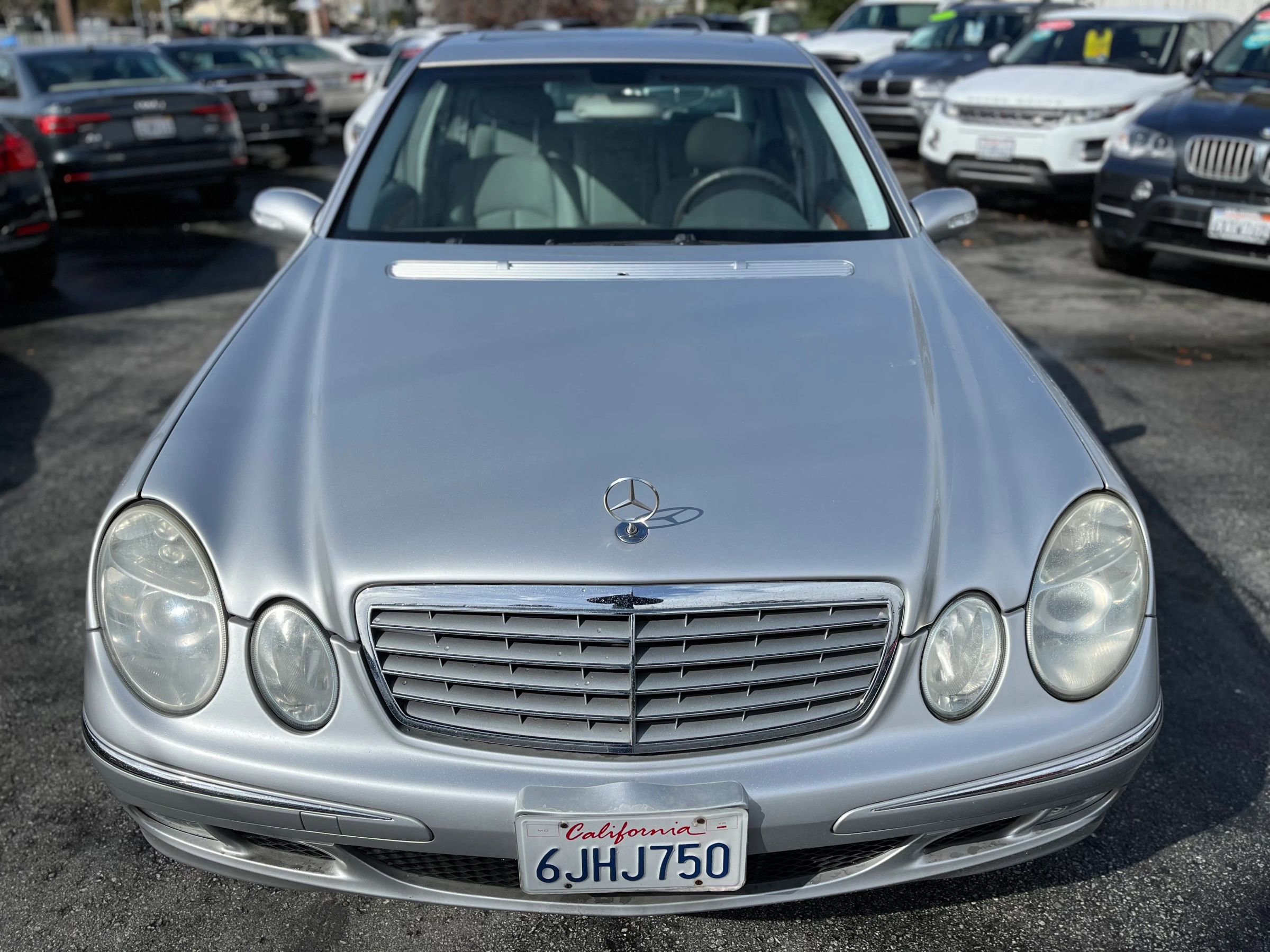 Used 2003 Mercedes-Benz E 500 Sedan image 2