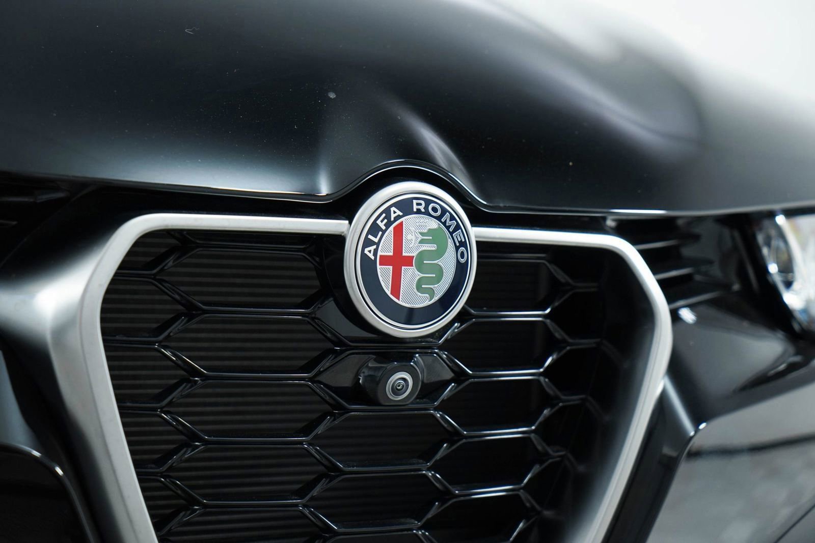 New 2024 Alfa Romeo Tonale Ti w/ Active Assist Package image 20