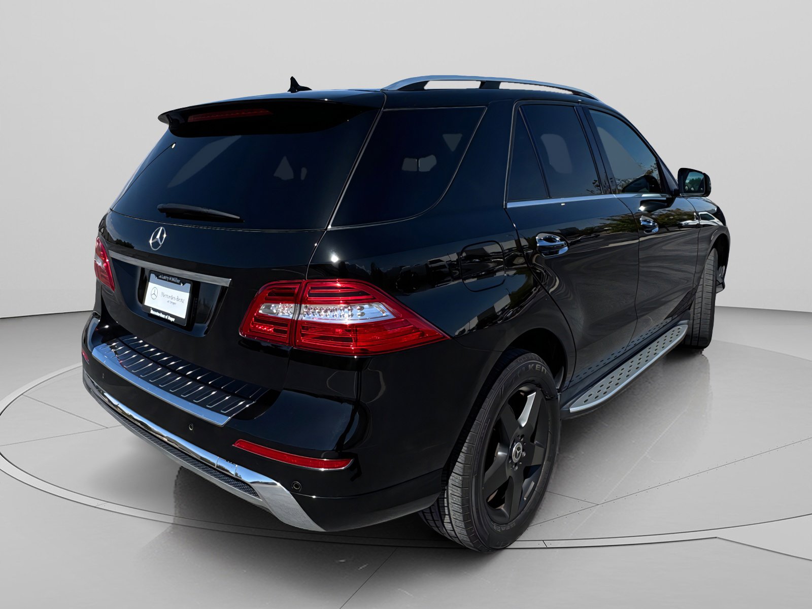 Used 2015 Mercedes-Benz ML 400 4MATIC image 5
