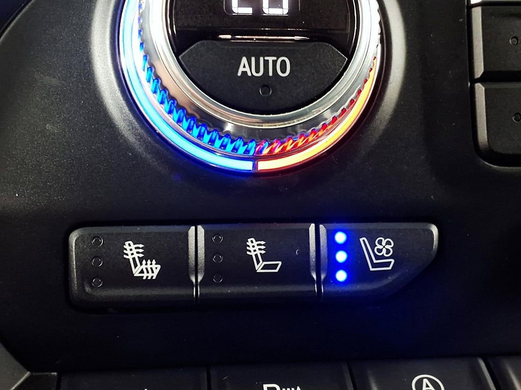 Used 2019 GMC Sierra 1500 AT4 w/ AT4 Premium Package image 14