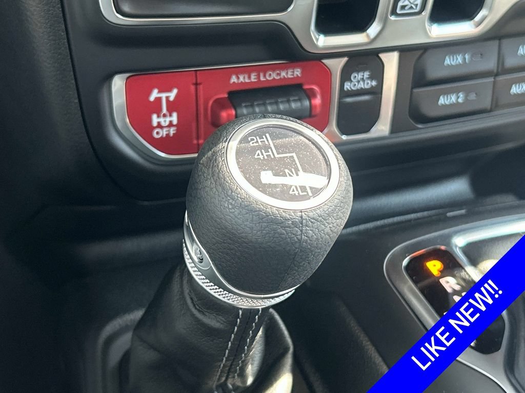 Certified 2025 Jeep Gladiator Sport AWD/4WD image 24