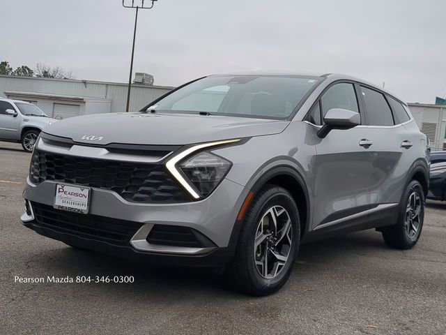 Used 2023 Kia Sportage LX image 8