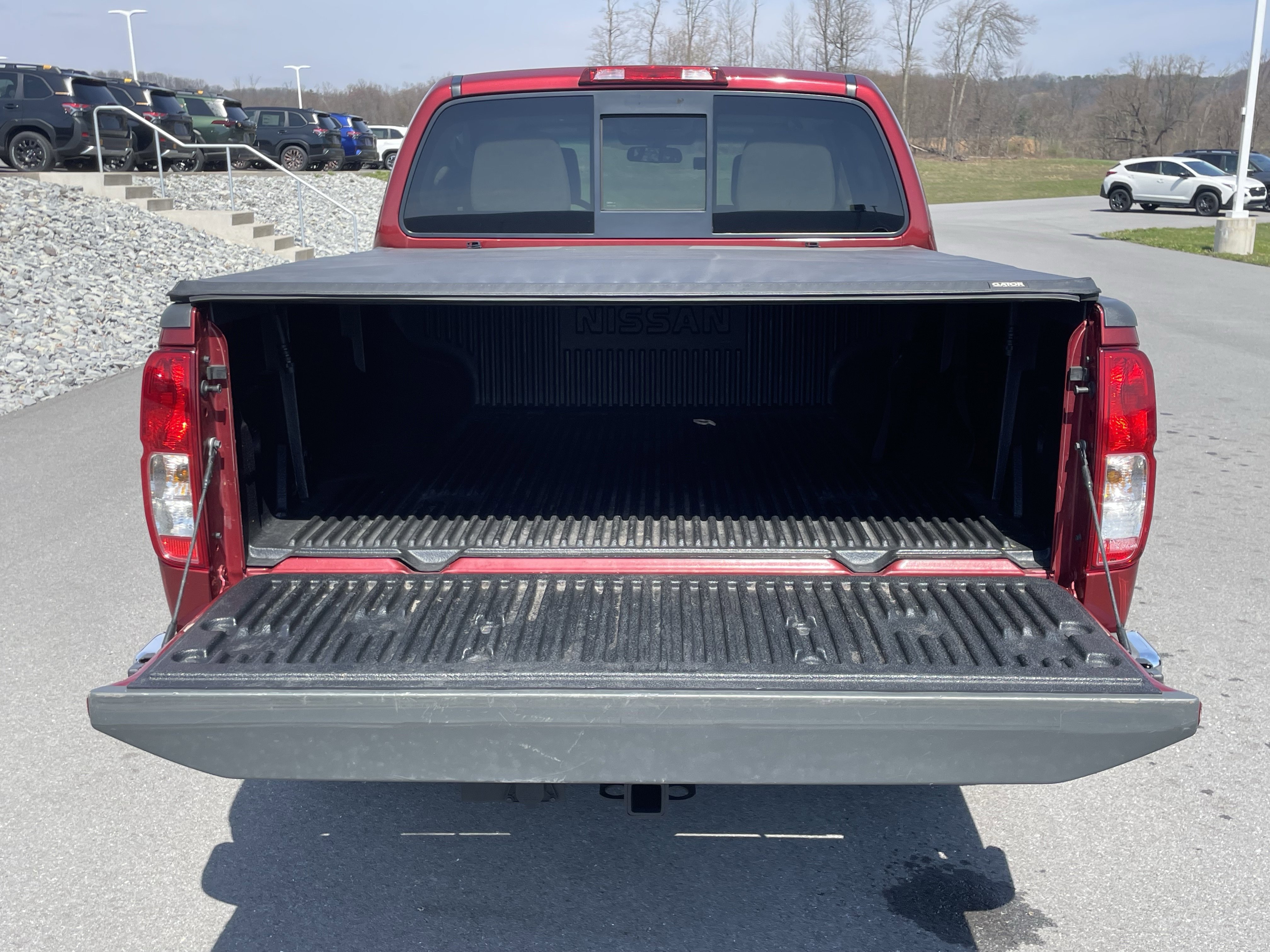 Used 2018 Nissan Frontier SV video 5