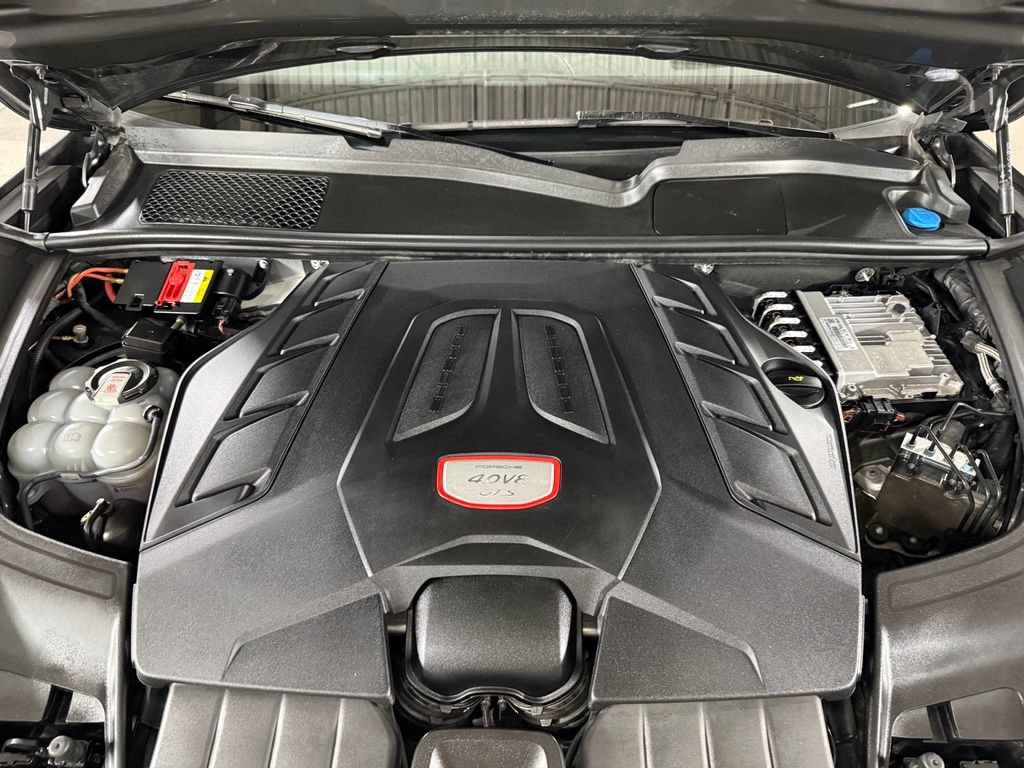 Used 2022 Porsche Cayenne GTS AWD/4WD image 58