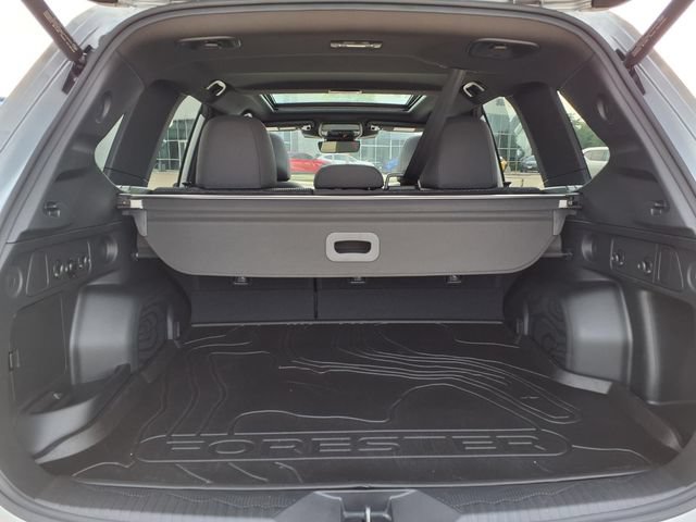 Certified 2025 Subaru Forester Premium AWD/4WD image 9