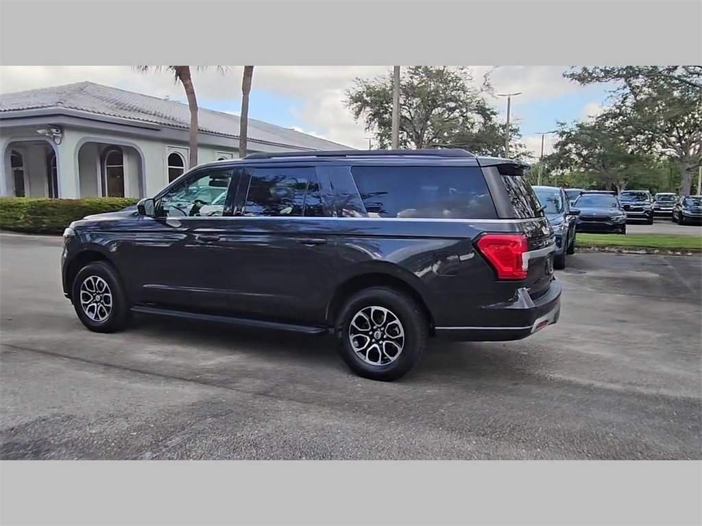 Used 2024 Ford Expedition Max XLT image 29