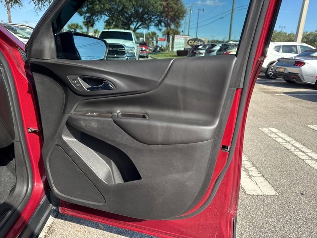 Used 2020 Chevrolet Equinox LT w/ Sport Edition image 13